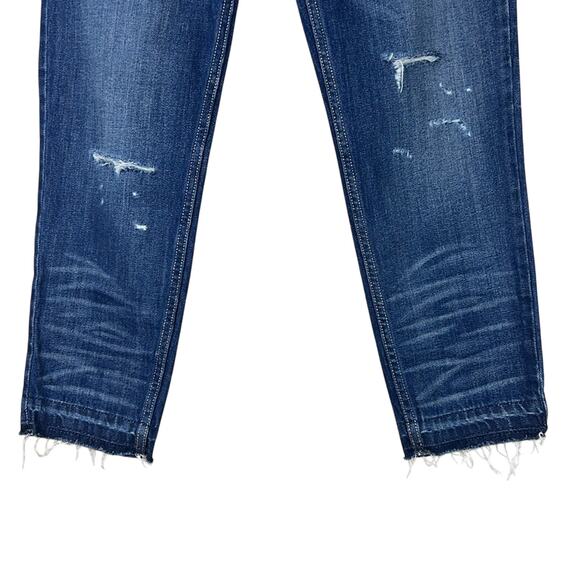 NWT Guess 80s Fit Distressed Jeans Womens 27 High Rise Rocker Skater Y2K Urban - Picture 3 of 8